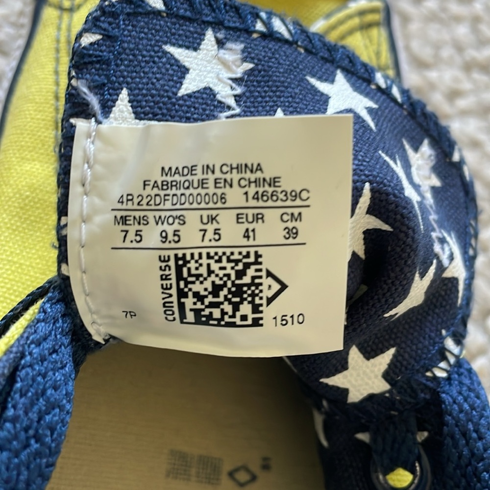 Custom made Converse All Stars - Picture 3 of 4